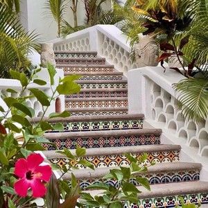 Meet your Posher, Teresa